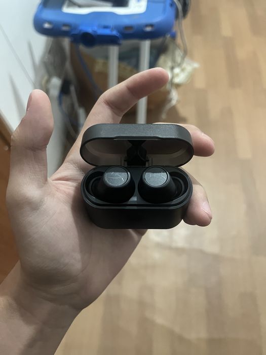 Безпроаодные наушники hyperx cirro buds pro