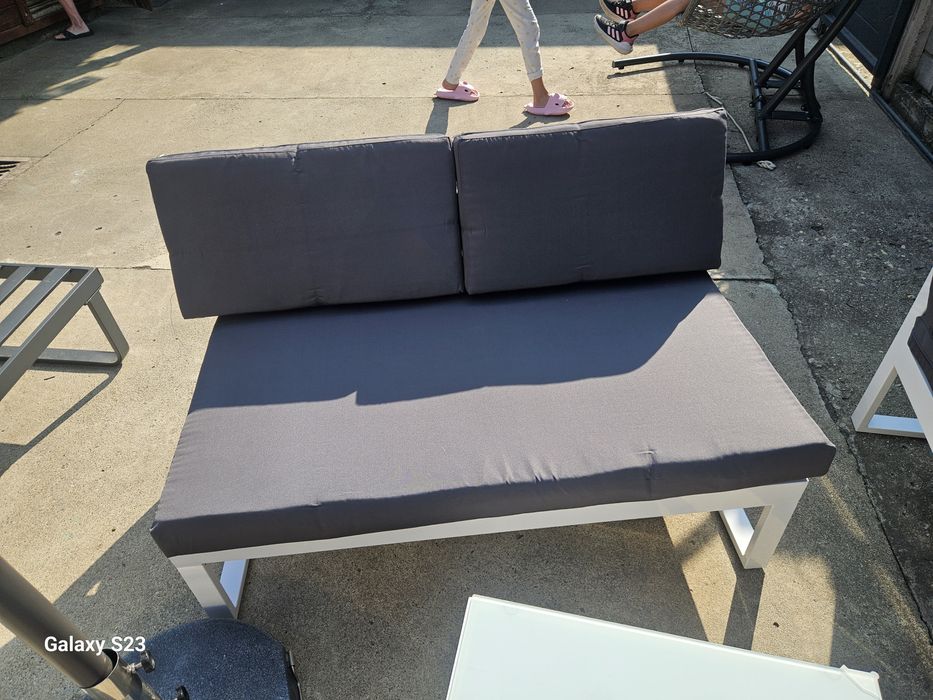 Set mobilier gradinacoltar 5 locuri + masuta, perne incluse