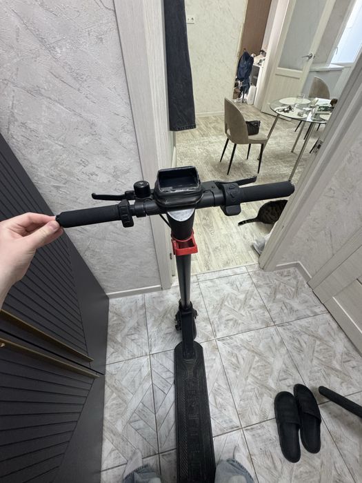 Электро самокат фирмы tribe