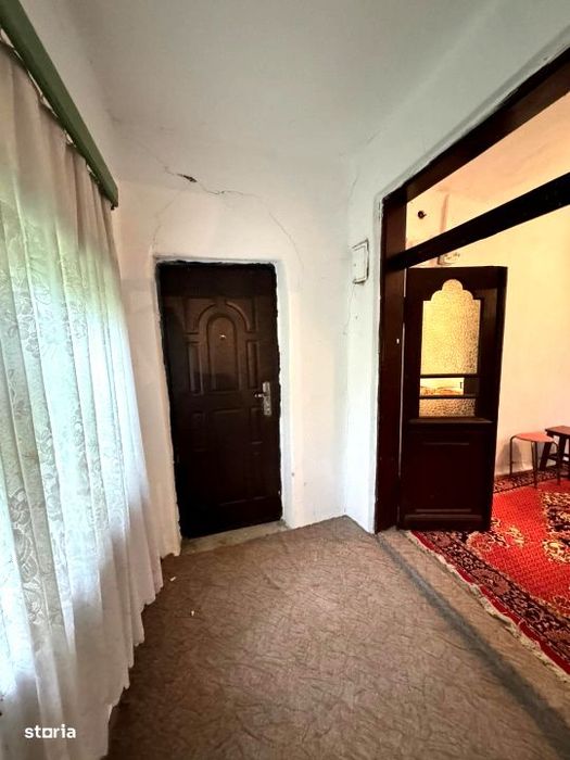 casa cu baie proprie si teren 2060mp in Perisor, zona de poveste!