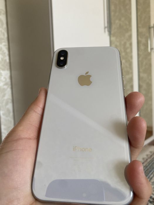 Продается IPHONE X