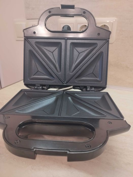 Сандвич тостер Tefal SM155233, 700 W, Черен/Сребрист