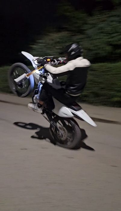 Эндуро за 700к 300кубов