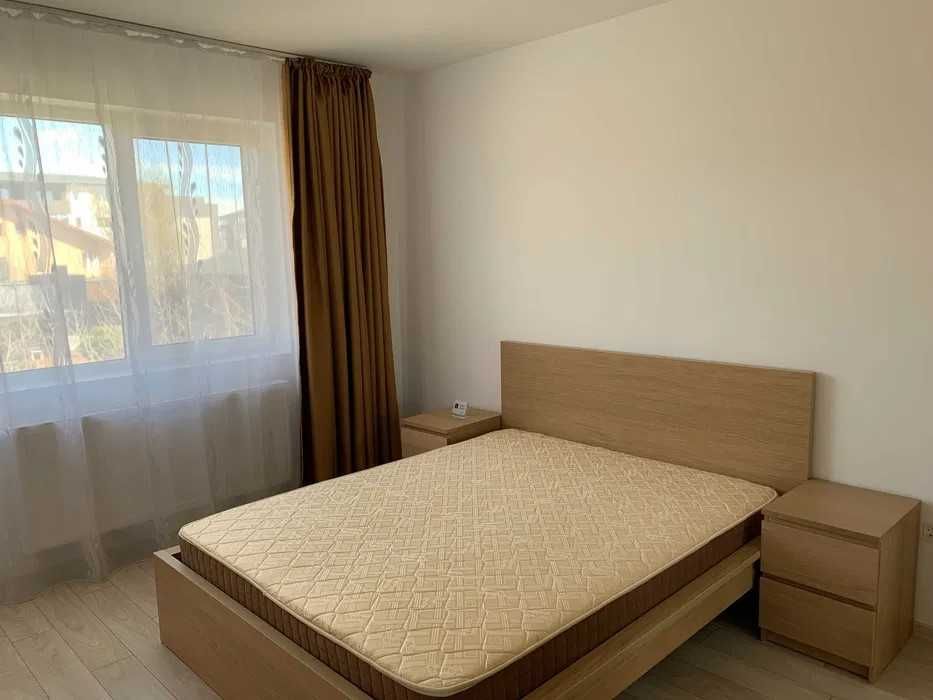Proprietar inchiriez apartamant