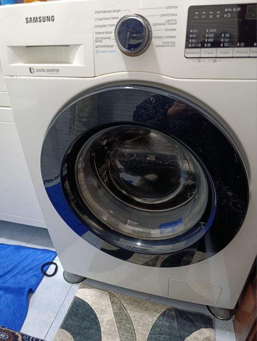 SAMSUNG 6kg lik srochna sotiladi. B/U