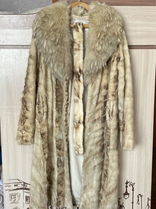 шуба норковая белая