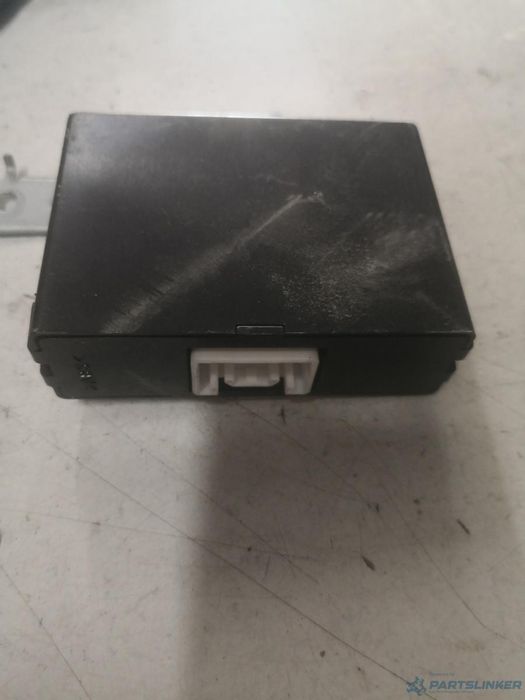 Modul Electronic Toyota Land Cruiser (Lj12_, Kzj12_, Trj12_, Kdj12_,