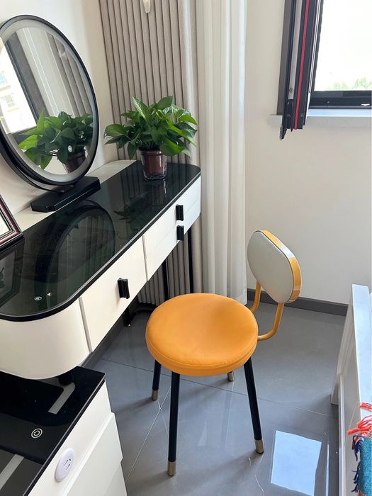 стульчиктар сатылады