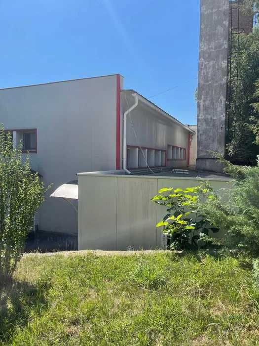 VINZARE (inclusiv RATE) - INCHIRIERE - Cladire de birouri si depozite