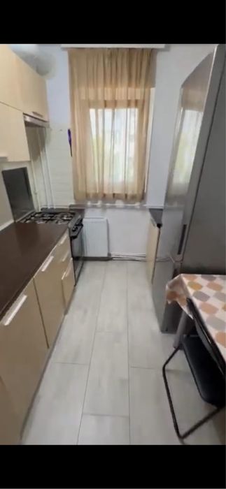 Apartament 3 camere Manastur pentru 4 luni de inchiriat