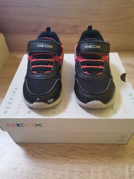 Маратонки Geox за момче