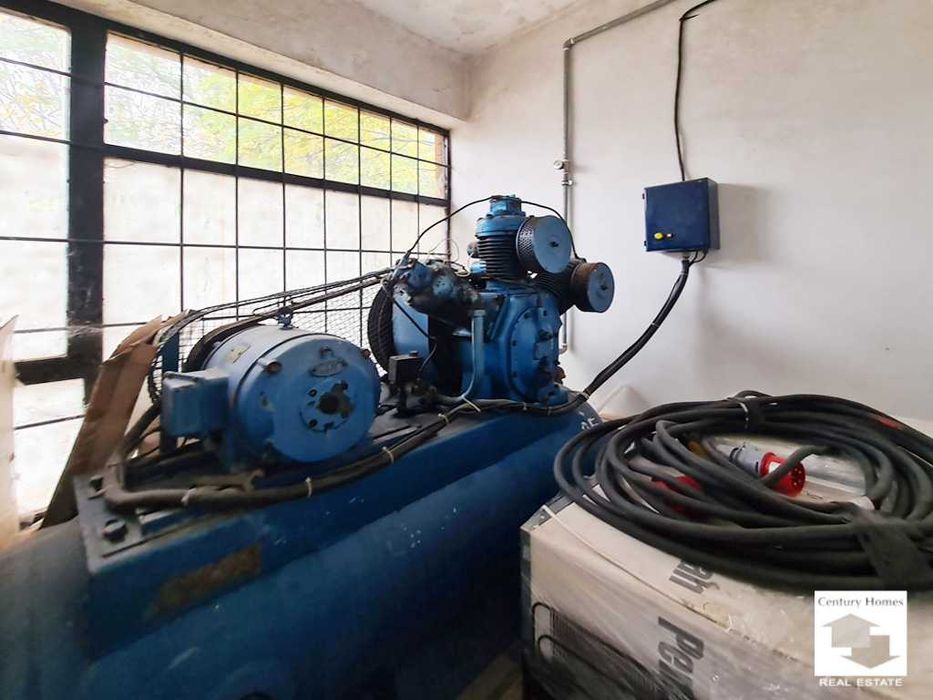 Продава се Промишлена сграда в с. Първомайци, Област Велико Търново - 185 кв.м за 430 €/кв.м - Снимка #11