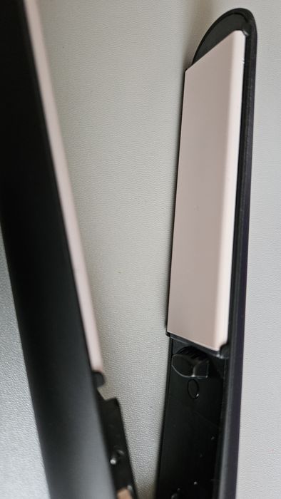 Placa de indreptat parul Philips Essential Care HP8324/00