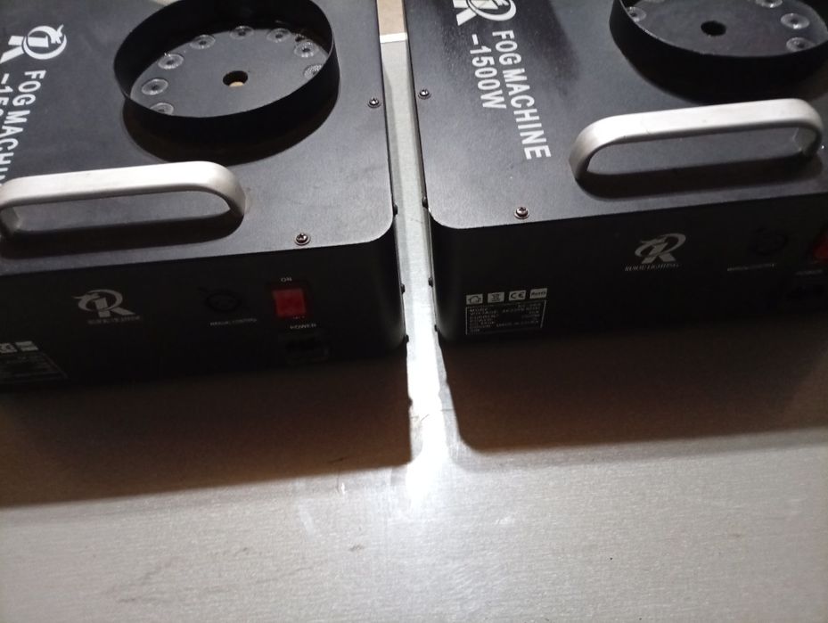 Vind mașină de fum vertical