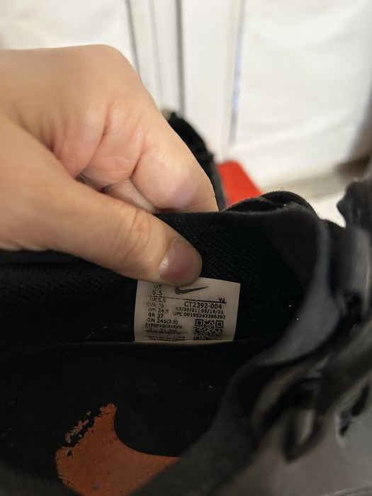 Продам беговые кросовки Nike оригинал