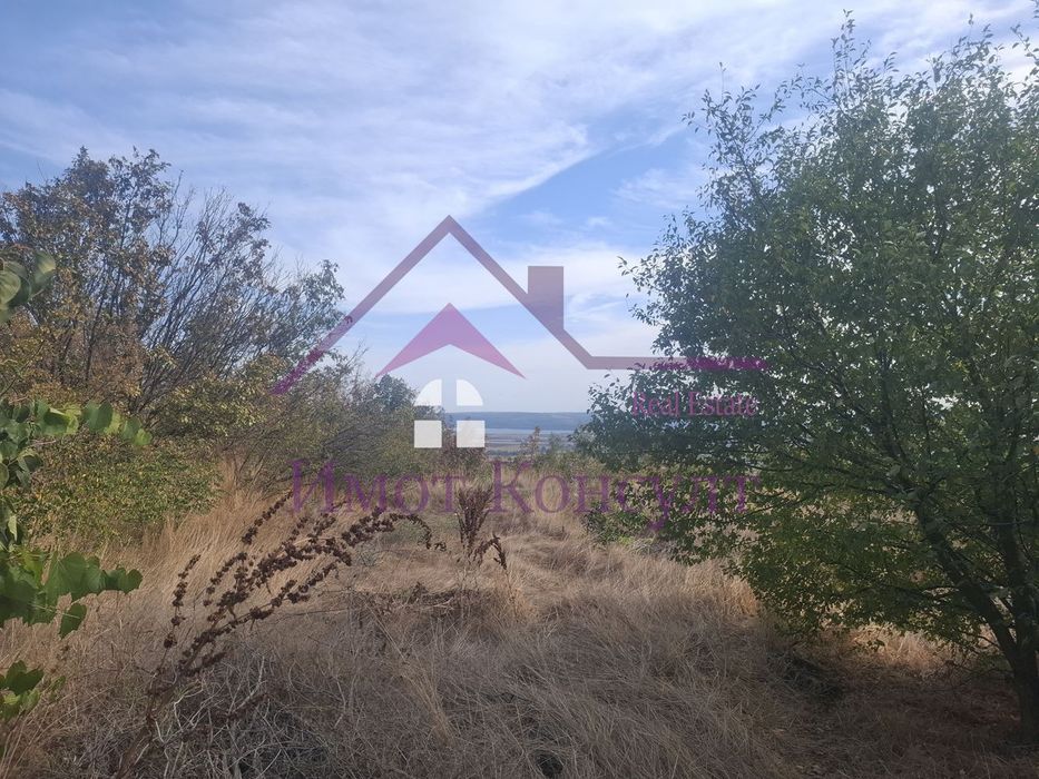 Парцел в Варна- площ 727 цена 24000