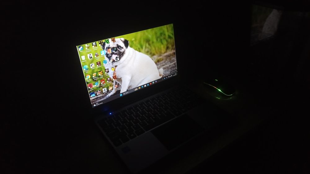 Ноутбук Zenovo markmini