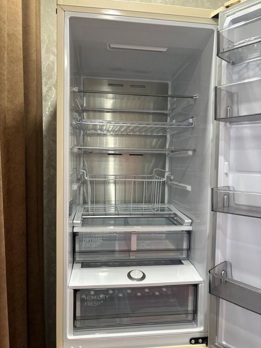 Продам холодильник Samsung