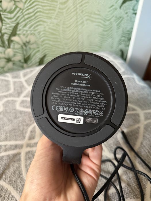 USB-микрофон HyperX QuadCast