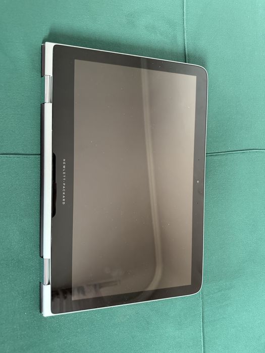 Ноутбук - планшет HP i5 6th gen