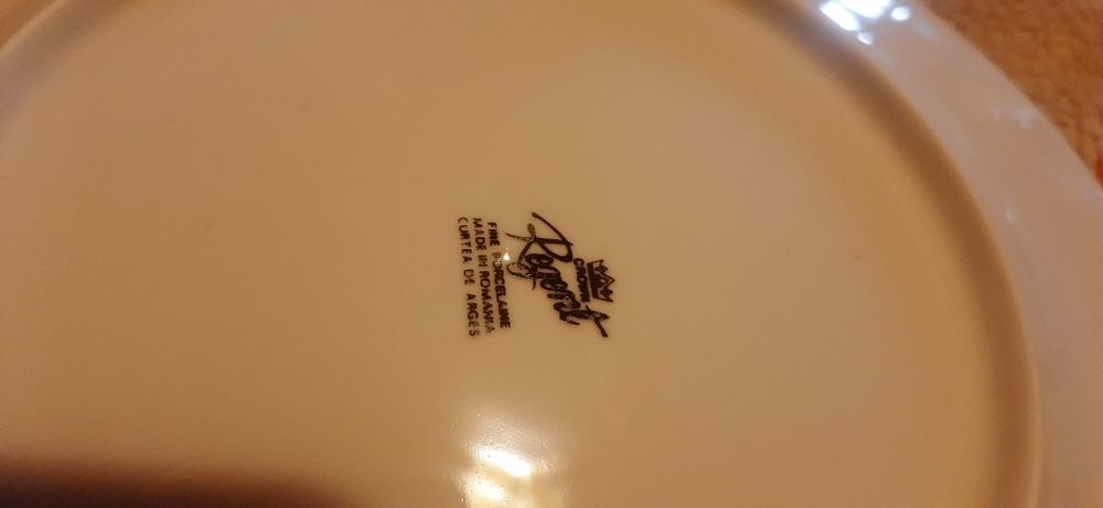 Farfuri portelan curtea de Argeș vitange