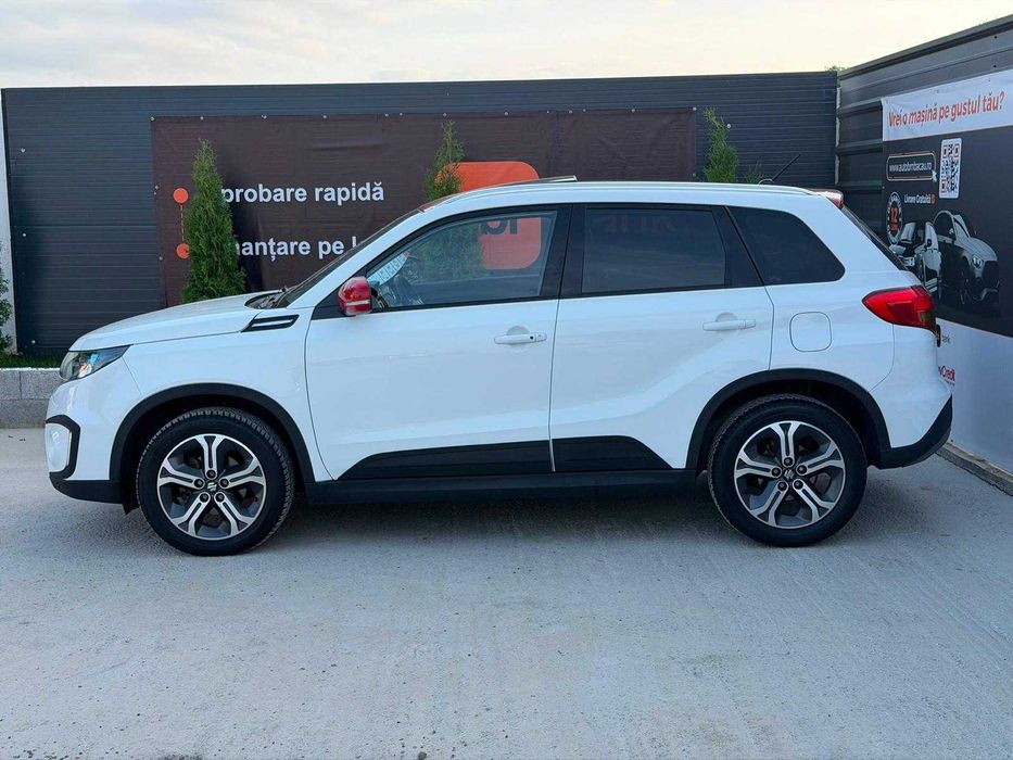 Suzuki Vitara  1.6 diesel / Camera/Piele/ Trapa panoramica/ 4x4/ Rate/ Garantie