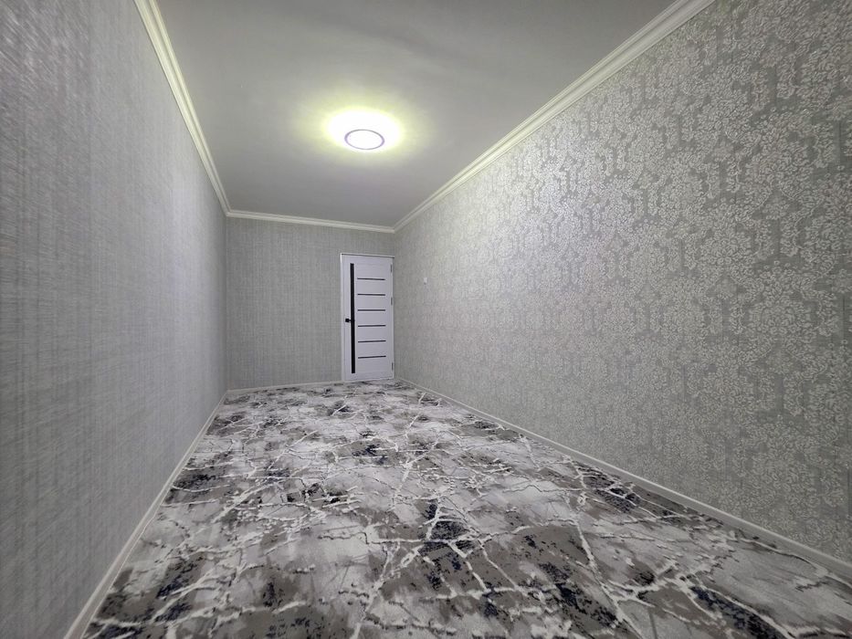 Калининский масивда 3 хонали квартира сотилади