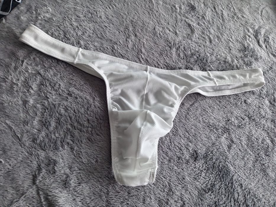 Vând chilot tanga pt bărbați