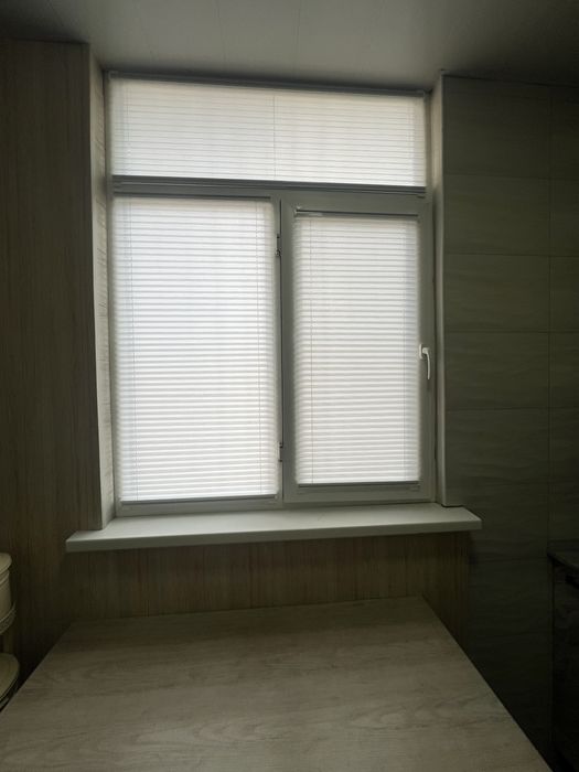 Jalyuzi 1 qol ishochli optom narxlarda kombo plisse