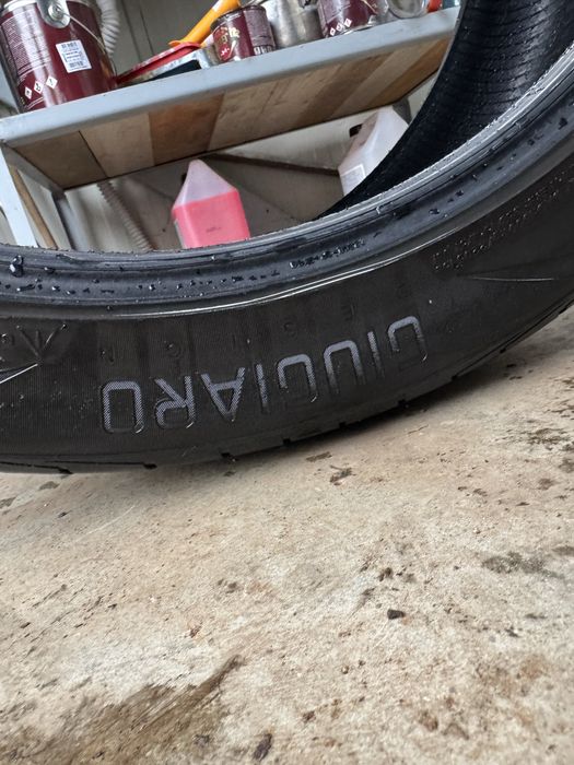 Vredestein Ultrac Vorti+ 275/40/R22 DOT 09/23