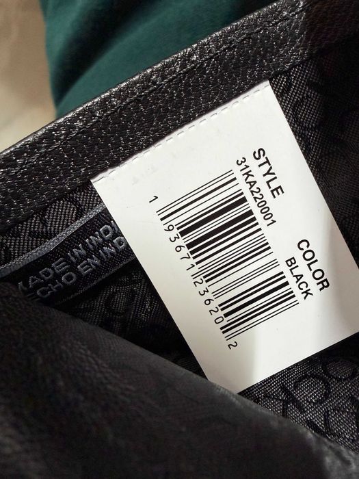 Portofel Calvin Klein din piele naturală, negru, cu cutie