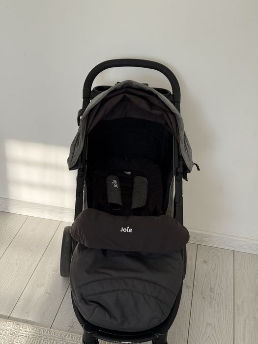 Прогулочная коляска Joie Litetrax