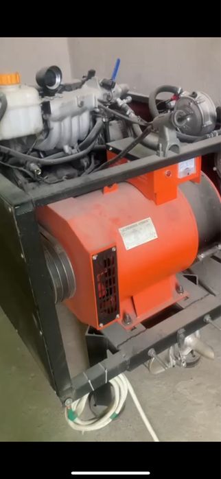 Движок, генератор тока 20кв