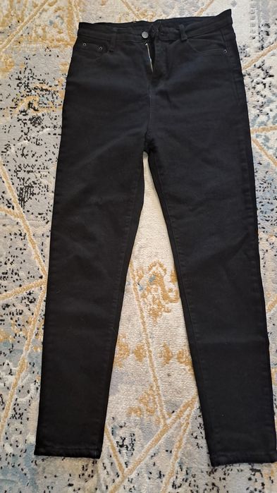 Джинсы мода и стиль