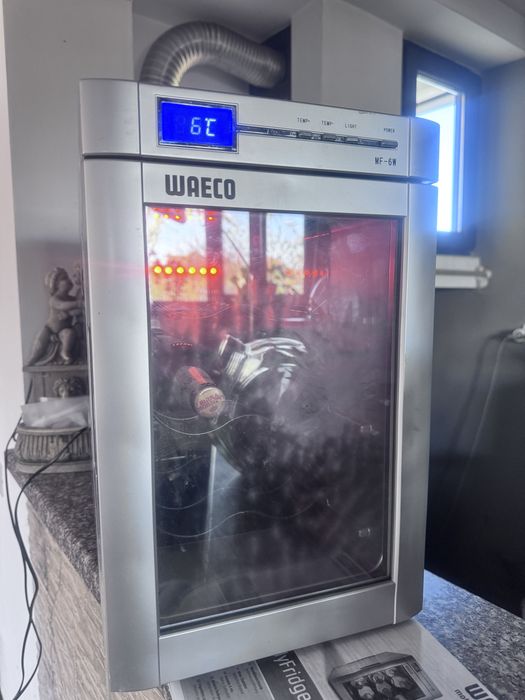 Frigidere profesionale 12 & 220 v