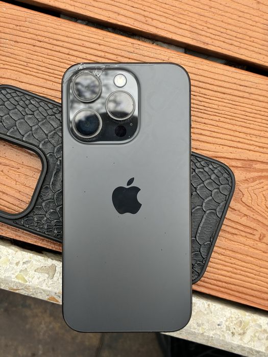 Iphone 15 pro 128 обмен есть