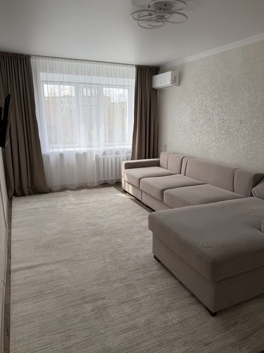 Продам 3-х комнатную квартиру в Аксу