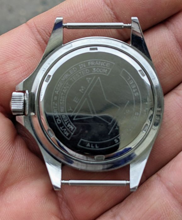 Vintage Yema Superman 300m quartz