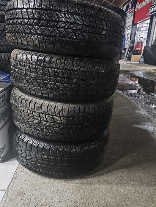 Продам шины диски от нексия 3 диски от кобилт R15 195/60 шина зимние