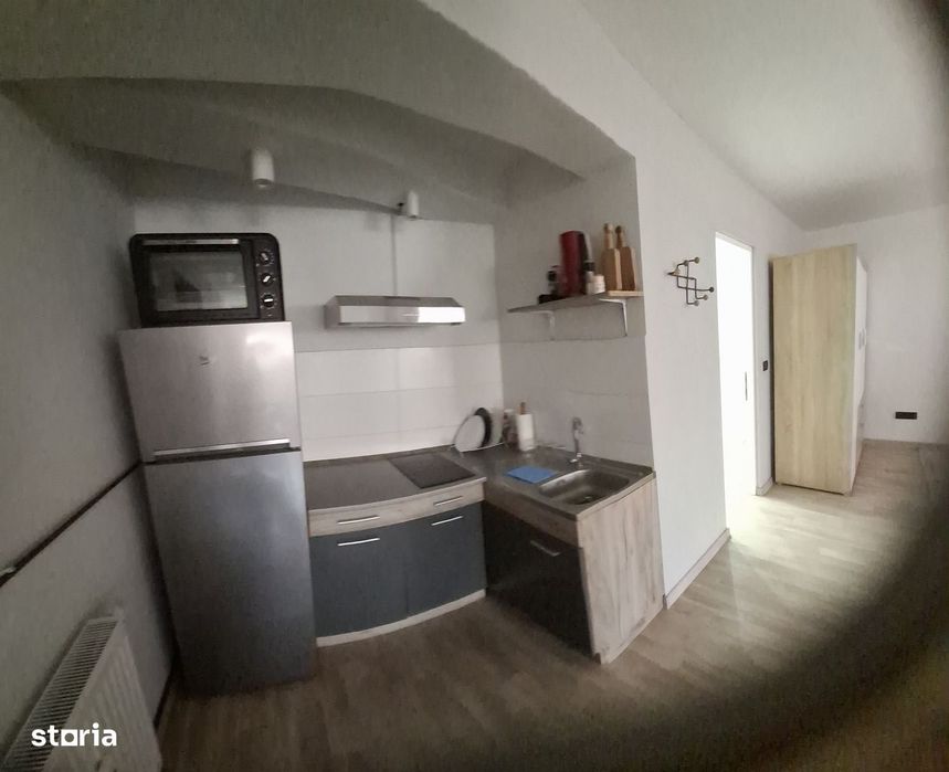 Garsonieră parter, mobilată, centrul Aradului