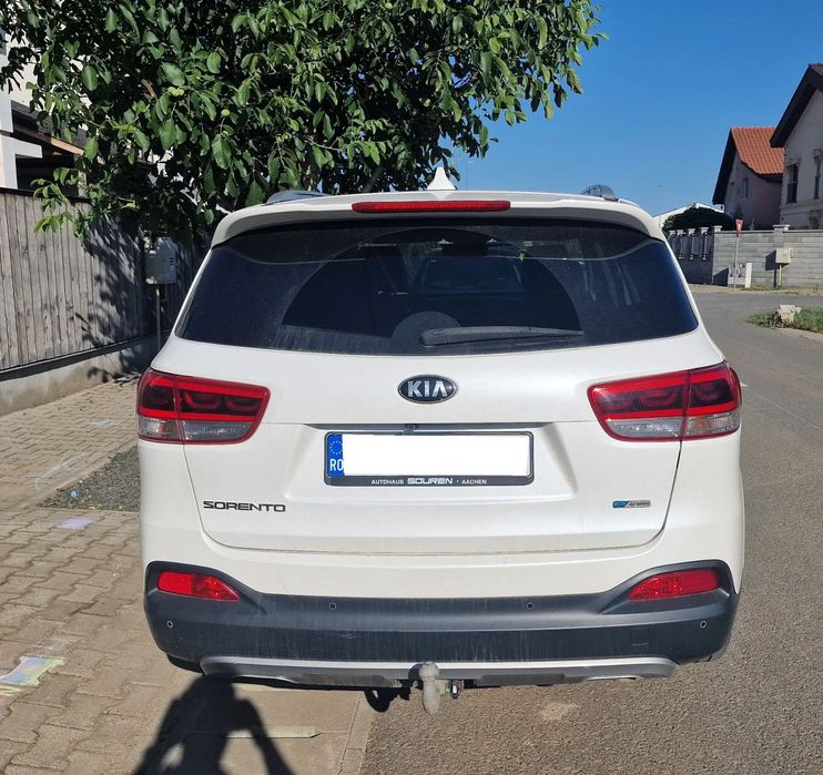 Kia Sorento Kia Sorento 2.2 CRDi AWD Aut. Platinum Edition 7 locuri