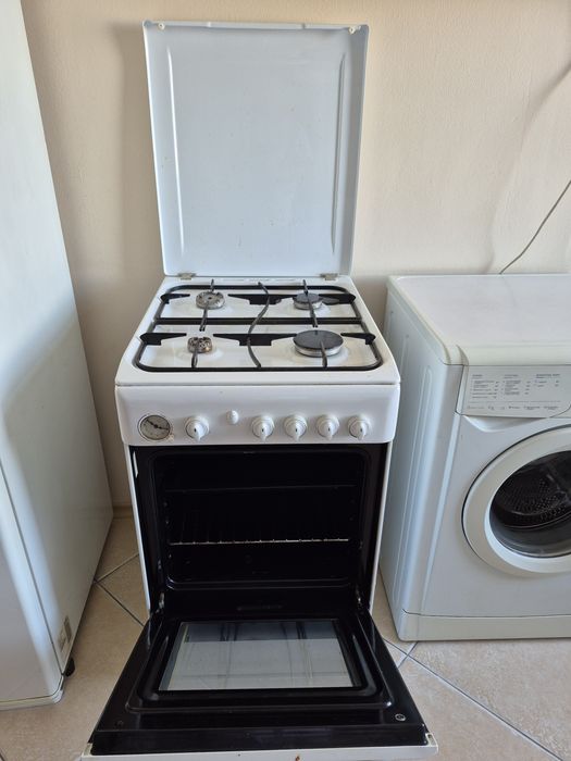 Газовая плита Indesit