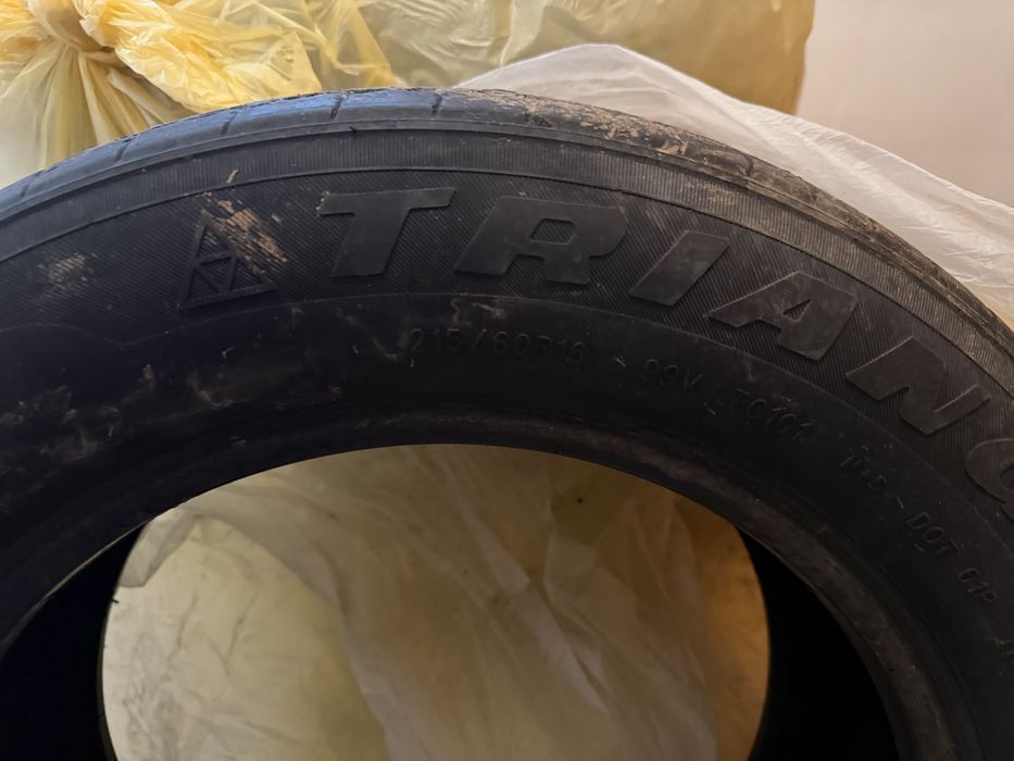 Продам летние шины Triangle 215/60 R16