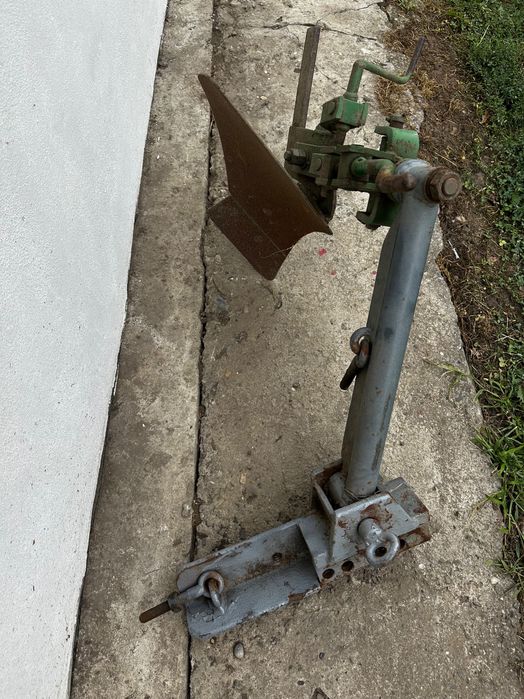 Plug de 30 kg pentru motocultor