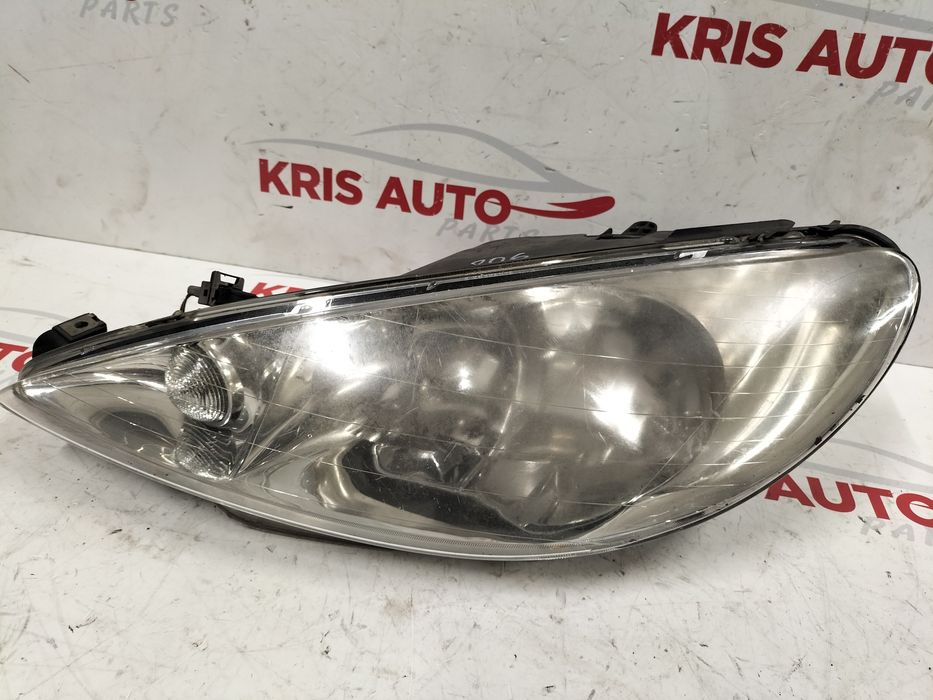 Ляв фар Peugeot 206 / Пежо 206 1999г.