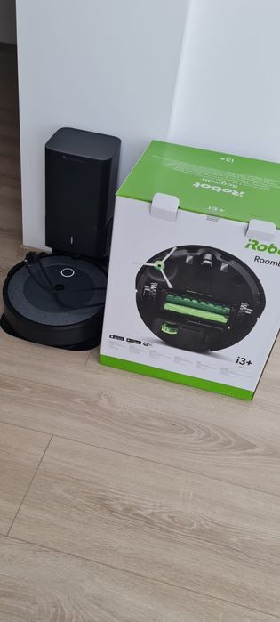 Vand aspirator robot Roomba i3+