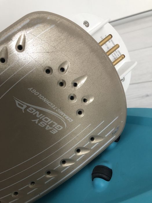 Pachet fier de calcat Tefal fara fir+vertical