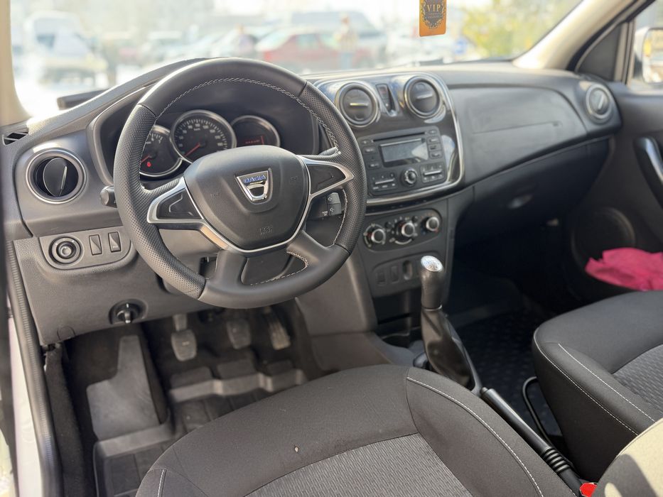 Logan 1.5dci •Laureat •volan piele •Proprietar de 4 ani•