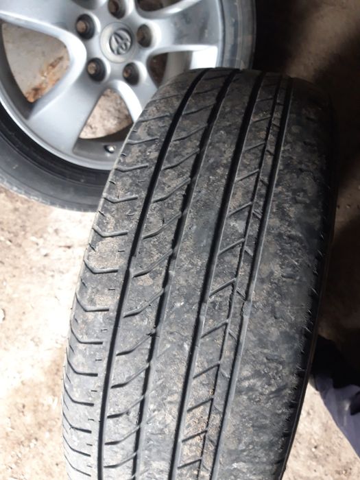 Шина 16, летняя от Камри