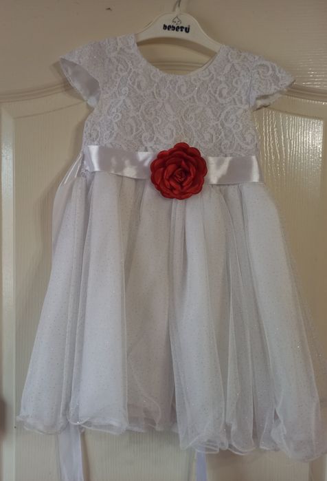 Прокат/ продажа платья для девочки